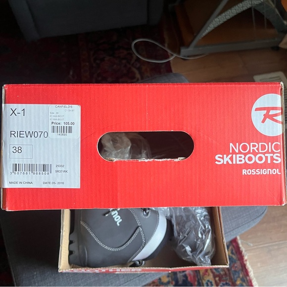 Rossignol X 1 FW Women's Cross Country Ski Boots, W38 red and black NWT - Picture 5 of 5